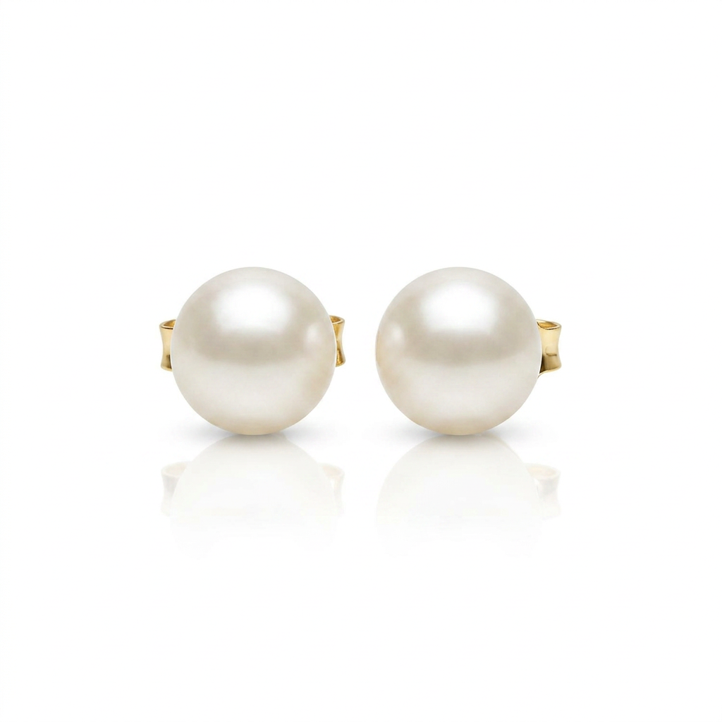 14k Yellow Gold Freshwater Cultured White Pearl Stud Earrings (7.0 mm)