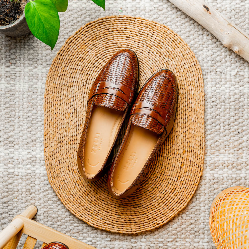 15-585-CGN NICOLA Italian Calfskin Basketweave, Cognac